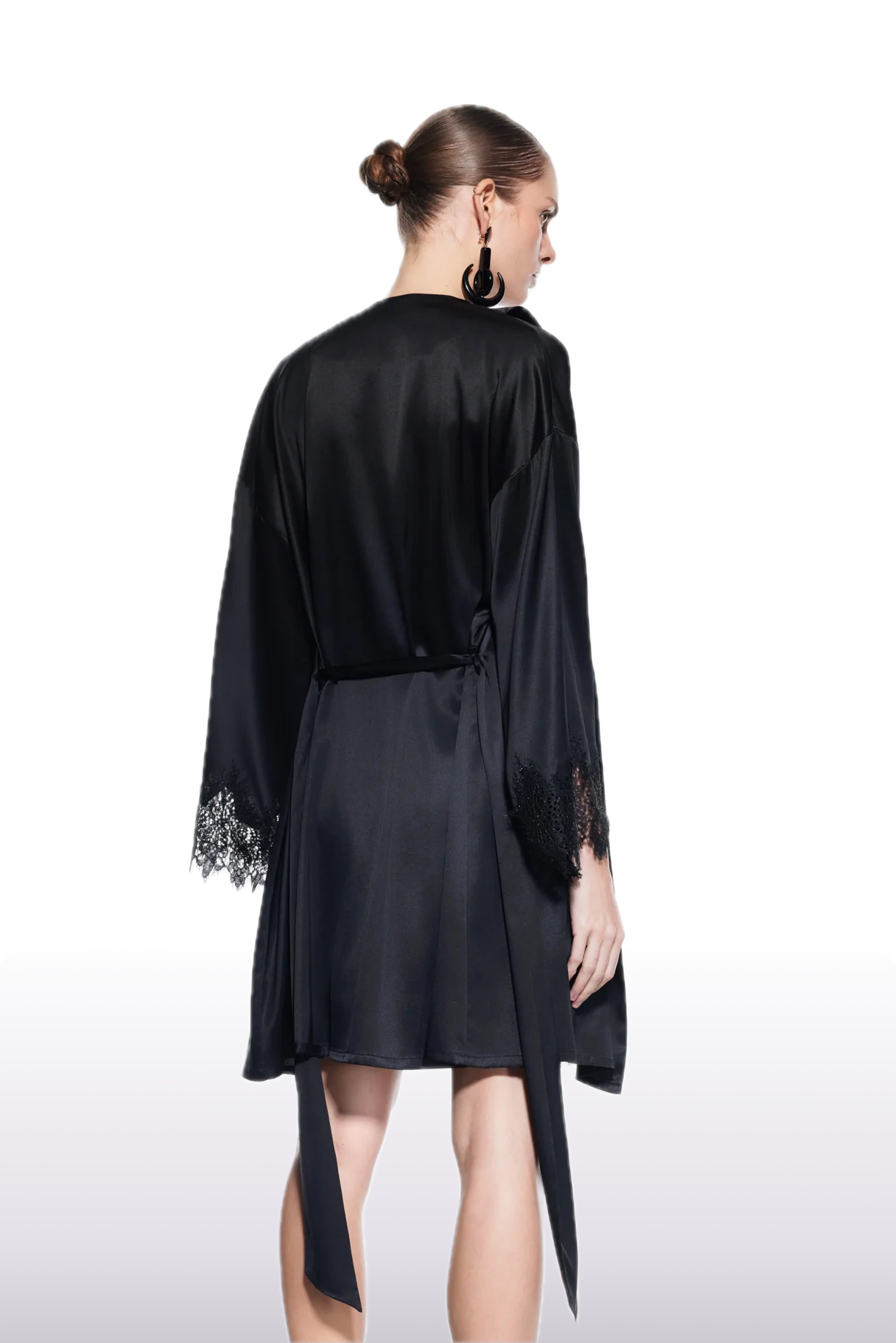 Maison Silk Robe Black