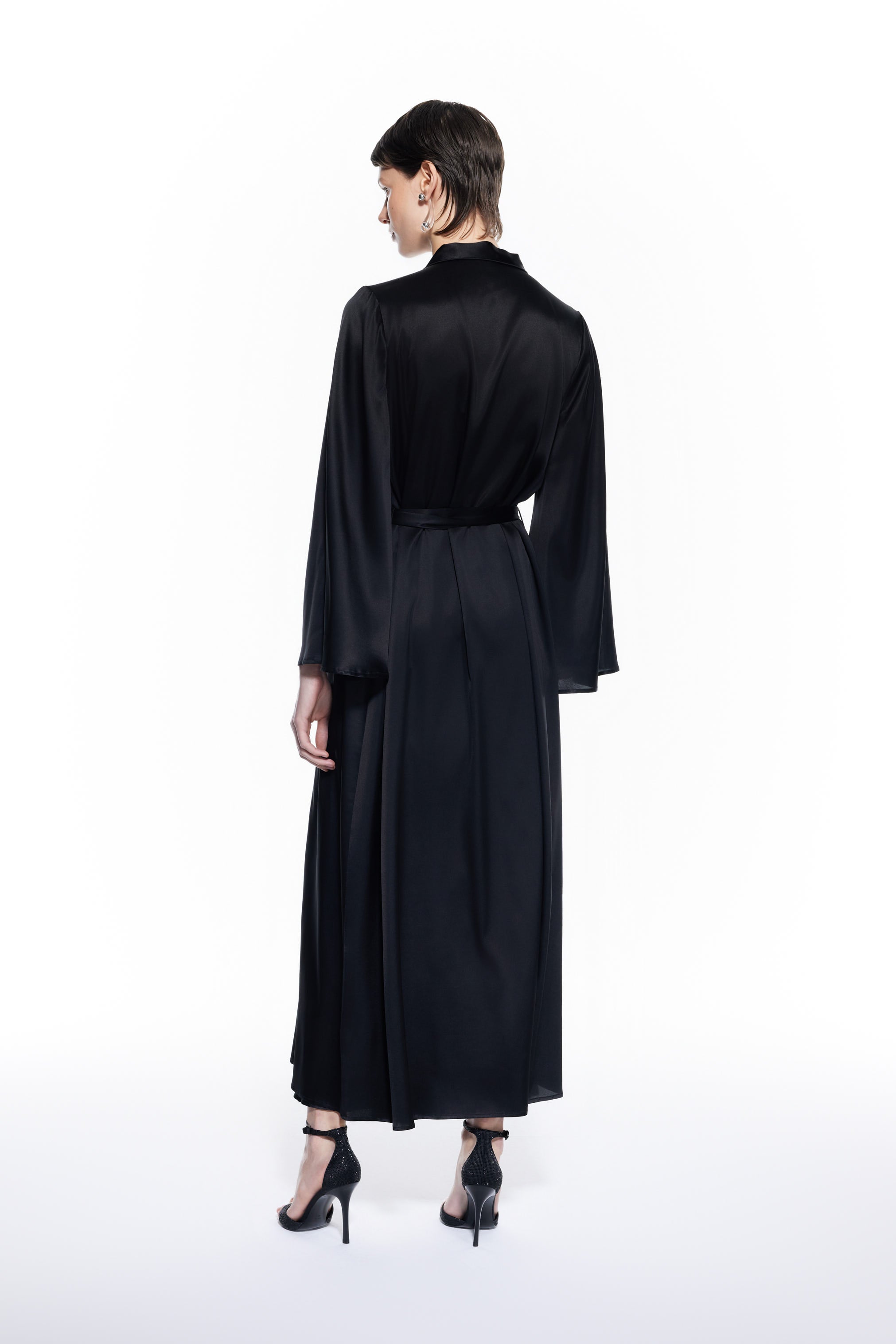 Dian Black Silk Long Robe.