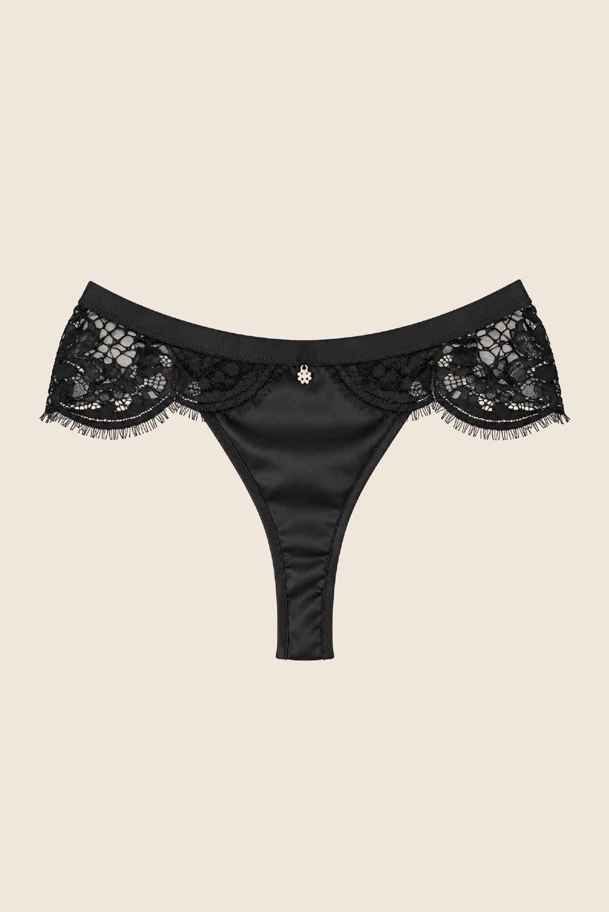 Elys Muse Luxury Lace Underwired Bra & Thong Set Black